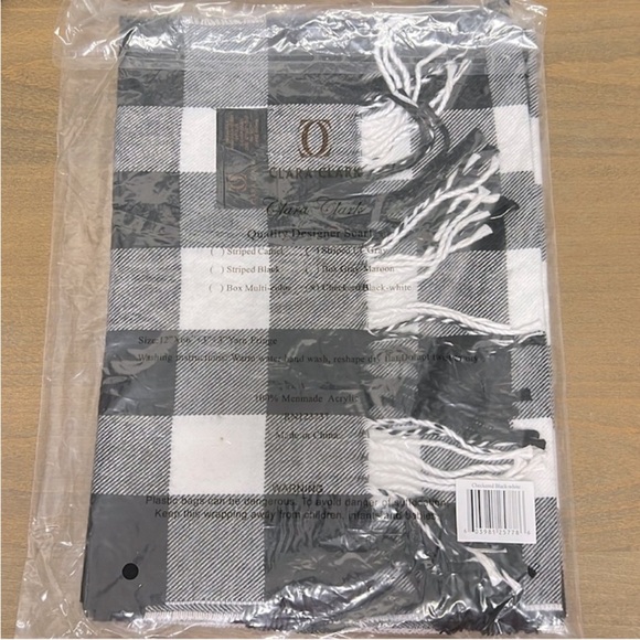 Black and White Buffalo Plaid Scarf - Picture 2 of 4